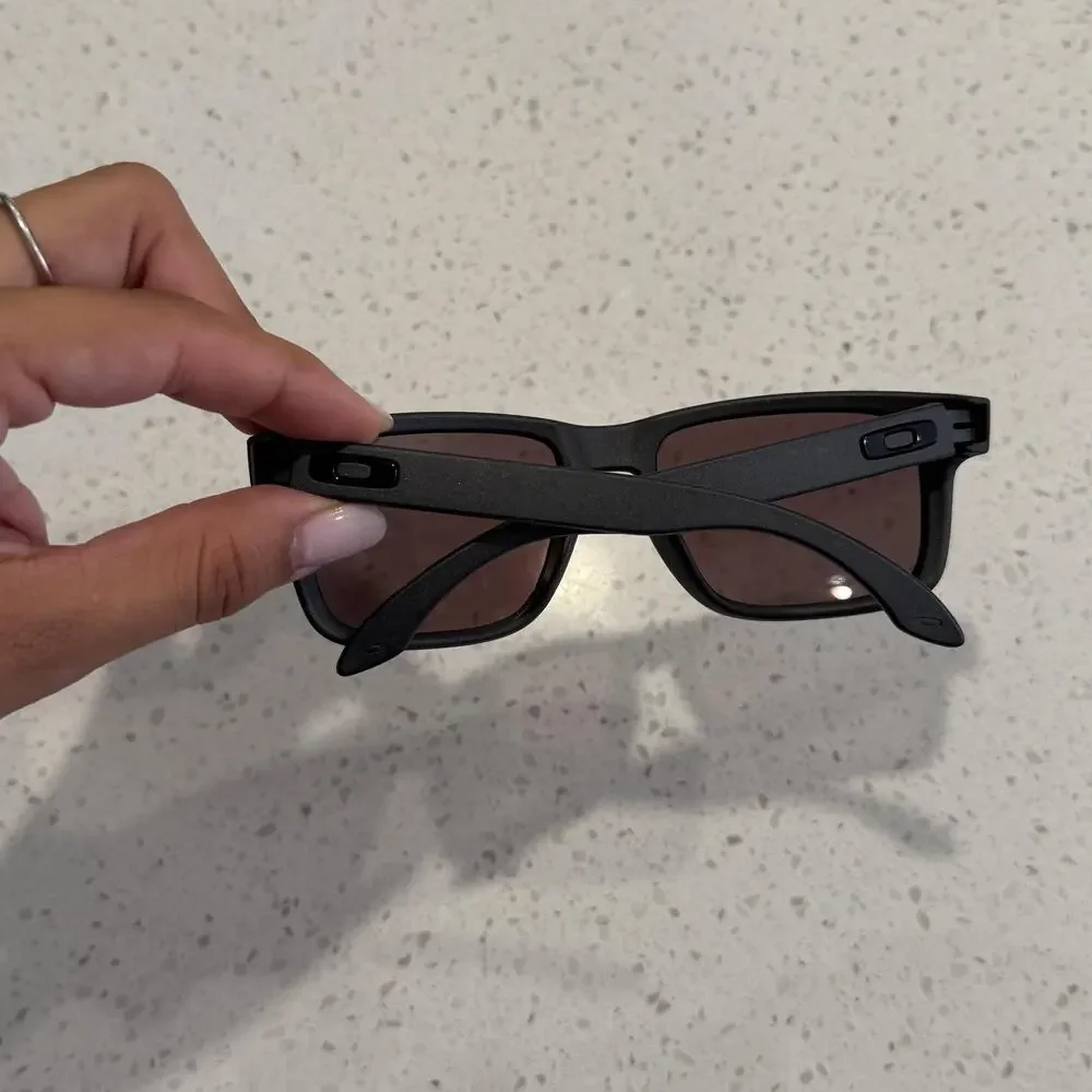 Oakley holbrook oo9102
